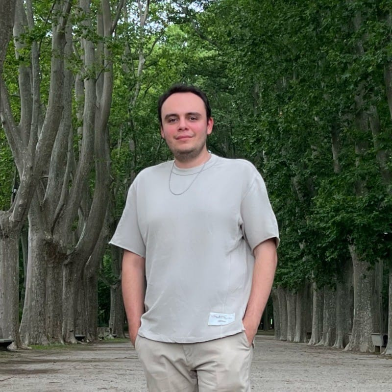 Mehmet NAMIDURU - Full-stack Developer